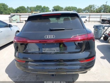 Audi Q8 2024 Audi Q8 E-Tron Prestige Quattro 2024 Elektryczny 402KM, zdjęcie 4