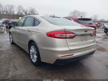 Ford Fusion 2019 Ford Fusion Hybrid Sel, 2019r., 2.0L 2.0 Benzyna 141KM, zdjęcie 3