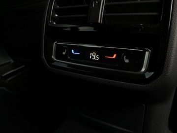 Volkswagen Arteon Shooting Brake R 2.0 TSI 320KM 2022 Volkswagen Arteon Shooting Brake 2.0TSI 320KM R DS, zdjęcie 23