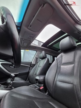 Hyundai i30 II Wagon 1.6 CRDi 110KM 2013 Hyundai i30 1.6 CRDI 110KM Xenon Panorama PDC Skory Serwis Oplacony 1.6, zdjęcie 19
