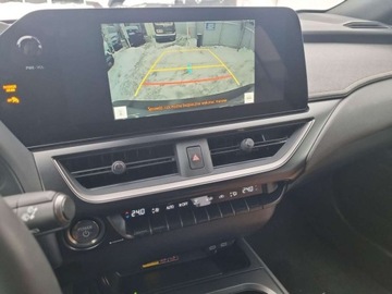 Lexus UX Crossover Facelifting 2.0 300h 199KM 2024 Lexus UX 300h F Sport Design Salon PL 2.0 Hybryda 199KM, zdjęcie 18