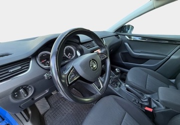 Skoda Octavia III Liftback Facelifting 1.5 TSI ACT 150KM 2019 Skoda Octavia 1.5 TSI Ambition 150KM, Kamera, Grzane fotele, PL Salon FVm, zdjęcie 18