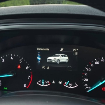 Ford Focus IV Kombi Facelifting 1.0 EcoBoost 125KM 2022 Ford Focus Mk4 1.0 EcoBoost Hybrid TITANIUM X, zdjęcie 36