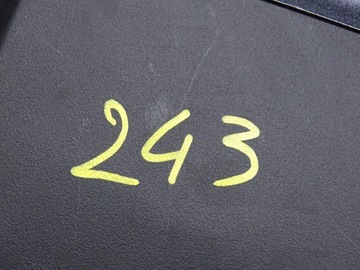 LOKETNÍ OPĚRKA CENTRÁLNÍ VW GOLF VII 7 MK7 5G0864207F