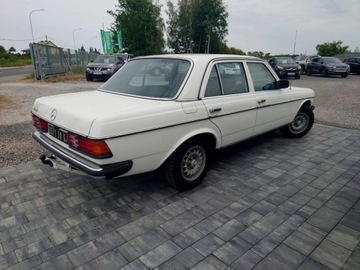Mercedes W123 1981 Mercedes-Benz W123 Mercedes-Benz W123 2.0 Benzyna 94KM, zdjęcie 5
