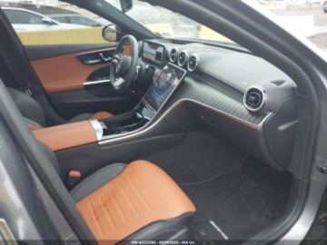 Mercedes Klasa C W206 2024 Mercedes-Benz Klasa C 300, 2024r., 4x4, 2.0L 2.0 Benzyna 255KM, zdjęcie 8