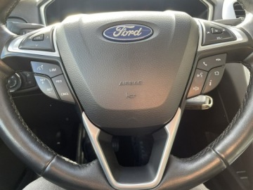 Ford Mondeo V Kombi 2.0 TDCi 150KM 2018 Ford Mondeo Opłacony Bogata wersja 2.0 TDCi 150, zdjęcie 13