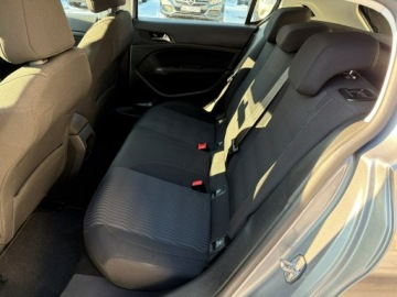 Peugeot 308 II 2014 Peugeot 308 hatchback 1.6 HDI 120 KM Nawigacja Hak, zdjęcie 10