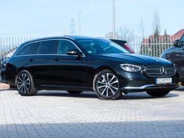 Mercedes Klasa E W214 2023 Mercedes E300de 306ps Szyber Blis Virtual Webasto Kamera LKA NFC Sam Parkuj, zdjęcie 1