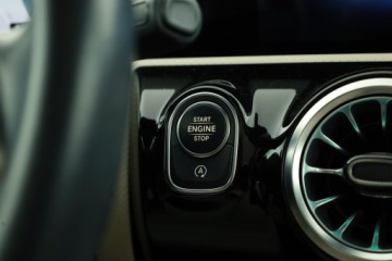 Mercedes Klasa A W177/V177 2021 Mercedes A A 180, Salon Polska, Serwis ASO, zdjęcie 14