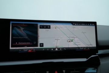 BMW Seria 5 G90-91 2024 BMW 550 BMW 550e M Professional M Pro HAK Adaptive, zdjęcie 23