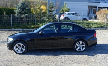BMW Seria 3 E90-91-92-93 Limuzyna E90 318i 143KM 2008 BMW Seria 3 318i 143KM Sedan Klimatronik K.Serwisowa Nowe hamulce Super st, zdjęcie 3