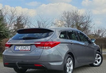 Hyundai i40 Kombi 1.7 CRDi LOW 115KM 2014 Hyundai i40 1.7 CRDi 116KM Premium Xenon/GrzaneSkóry/ Navi/Kamera/Infinity, zdjęcie 4