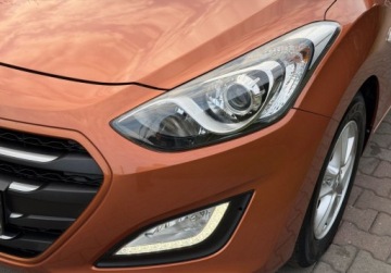 Hyundai i30 II Wagon Facelifting 1.6 MPI 120KM 2016 Hyundai i30 1,6 DOHC 120KM LIFT Bezwypadkowy SERWIS Super Stan 1.6 120KM, zdjęcie 9
