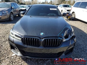 BMW Seria 5 G30-G31 2021 BMW Seria 5 _G30_540XI_M Pakiet_XDrive_3.0 L_335 km_2021r 3.0 Benzyna 335KM, zdjęcie 4