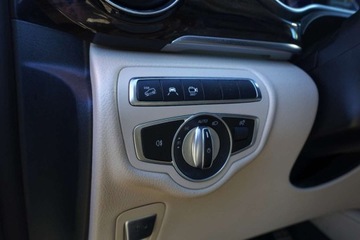 Mercedes Klasa V W447 2019 Mercedes-Benz Klasa V Bezwypadek SalonPL Kamera360 Tempomat 4Matic Pa, zdjęcie 29