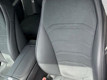 Mercedes Klasa E W214 Sedan 2.0 220d 197KM 2025 E Klasa 220 d 4-Matic AMG 2.0 197KM 2025, zdjęcie 10