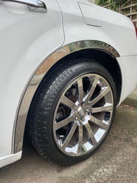CHRYSLER 300C ochrona nadkola Listwy 4 szt '04-10