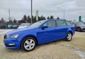 Skoda Octavia III Kombi Facelifting 1.6 TDI 115KM 2019 Skoda Octavia Skoda Octavia 1.6 TDI SCR Ambition 1.6 Diesel 115KM, zdjęcie 3