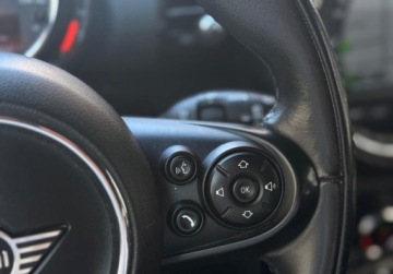 Mini Clubman F54 Kombi 1.5 136KM 2019 MINI Clubman MINI Cooper Clubman 1.5 Benzyna 136KM, zdjęcie 17