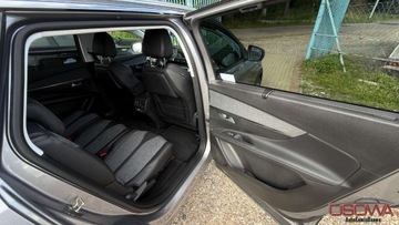 Peugeot 5008 II Crossover 1.6 BlueHDI 120KM 2017 Peugeot 5008 1.6 hdi Automat 7 osob. Ledy pol skory Navi kamera zamiana g, zdjęcie 13