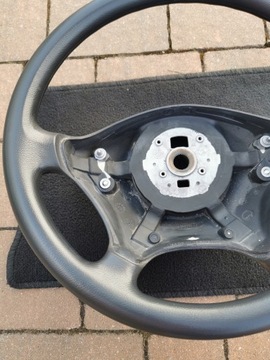 VOLANT VITO 639