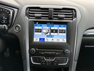 Ford Mondeo V Kombi 1.5 EcoBoost 160KM 2017 Ford Mondeo LEDNAVIAsystent ParkowaniaAsystent PasaCzyta Znaki 1.5, zdjęcie 18