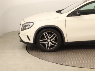 Mercedes GLA I Off-roader 2.0 250 211KM 2014 Mercedes GLA GLA 250 4MATIC, Salon Polska, 4X4, zdjęcie 13