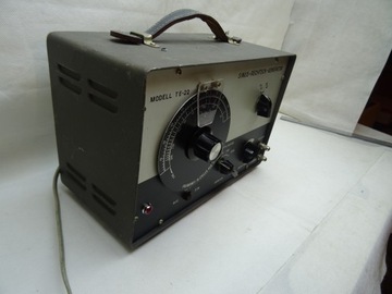 Аудиогенератор TUBE Sinus Sine и Rectangle модель te-22