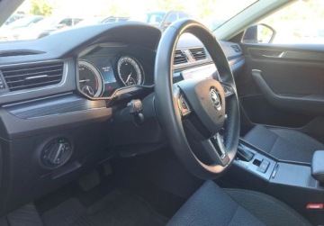 Skoda Superb III Scout 2.0 TDI 190KM 2019 Skoda Superb Blekit Lava 4x4 DSG 2,0TDI 190KM Salon PL ASO 2.0 Diesel, zdjęcie 12