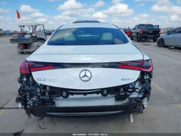 Mercedes CLE 2024 Mercedes-Benz CLE 300 4Matic 2024 2.0l 2.0 Benzyna 255KM, zdjęcie 10