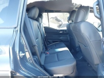 Toyota Land Cruiser VIII 2024 Toyota Land Cruiser 2024 2.4l 2.4 Benzyna 326KM, zdjęcie 13