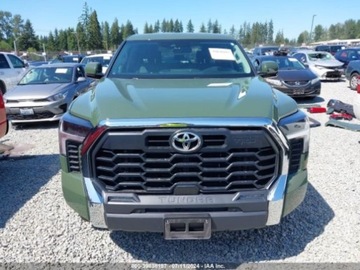 Toyota Tundra II 2022 Toyota Tundra 2022r, SR5, 3.4L, 4x4 3.4 Benzyna 390KM, zdjęcie 2