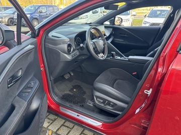 Toyota C-HR II SUV 2.0 Hybrid Dynamic Force 197KM 2024 Toyota C-HR 2.0 Hybrid GR Sport Toyota C-HR Hybrid, zdjęcie 25