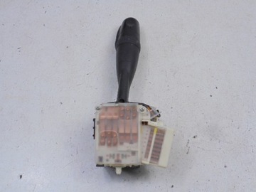 FIAT SEDICI 06-09 PŘEPÍNAČ KOMBINOVANÝ SVĚTEL 173744