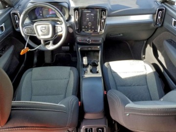 Volvo XC40 2025 Volvo XC 40 Core 2025 2.0 Benzyna 200KM, zdjęcie 8