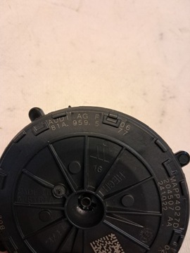 MECHANIZMUS ZRCÁTKO AUDI A1 II 82A 81A959577