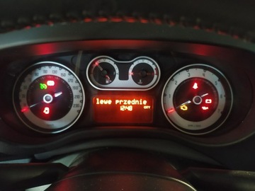 Fiat 500L Trekking Seria 4 1.4 95KM 2017 Fiat 500L 1.4 16v , Traction+,bogate wyposażenie, zdjęcie 3