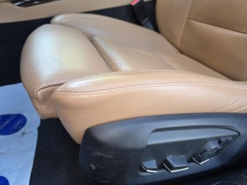 BMW Seria 7 F01 Sedan Facelifting 730d 258KM 2012 BMW 7 730d xDrive 3.0l diesel 258KM xDrive AWD/4X4 8 lat w jednych rękach, zdjęcie 5