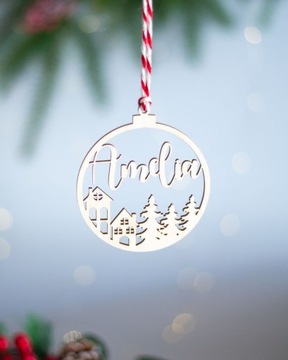 ДЕРЕВЯННЫЙ ШАР С НАЗВАНИЕМ ГОРОДА СВЯТОГО КЛАУСА