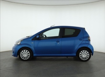 Toyota Aygo I Hatchback 5d Facelifting 1.0 VVT-i 68KM 2013 Toyota Aygo 1.0 VVT-i, Klima, zdjęcie 2