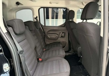 Opel Combo E Kombivan 1.5 Diesel 102KM 2018 Opel Combo Opel Combo Life 1.5 CDTI Edition SampS N1 1.5 Diesel 102KM, zdjęcie 17