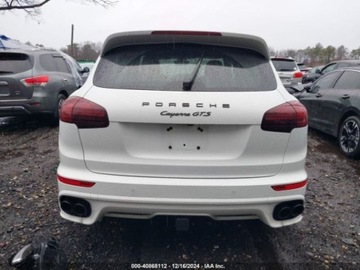Porsche Cayenne II SUV Facelifting 3.6 V6 440KM 2016 Porsche Cayenne 2016 Porsche Cayenne AWD 4dr GTS 3.6 Benzyna 440KM, zdjęcie 3