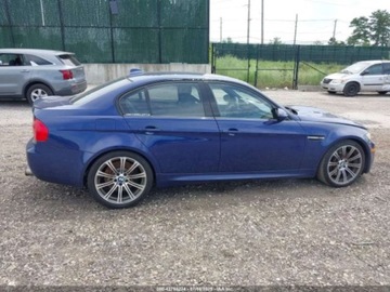 BMW Seria 3 E90-91-92-93 2010 BMW M3 2010 4.0l 4.0 Benzyna 414KM, zdjęcie 6