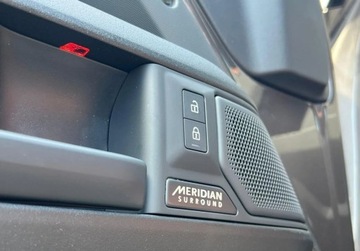 Land Rover Defender IV (L663) 90 5.0P V8 525KM 2025 Land Rover Defender Defender MY25.5 4.4P V8 635 PS AWD Auto 110 OCTA 4.4, zdjęcie 2