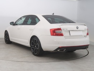 Skoda Octavia III RS 2.0 TSI 220KM 2014 Skoda Octavia RS 2.0 TSI, Skóra, Xenon, Bi-Xenon, zdjęcie 3