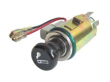 GNIAZDO ZAPALNICZKI + ZAPALNICZKA 12/24V Light