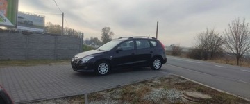 Hyundai i30 I CW Facelifting 1.4 DOHC 109KM 2012 Hyundai i30 1.4 benz ,bezwypadek ,po lifcie , 1.4 Benzyna 109KM, zdjęcie 1