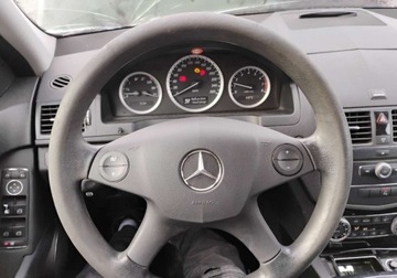 Mercedes Klasa C W204 Limuzyna 1.8 180 K 156KM 2008 Mercedes-Benz Klasa C 11.2008. 1.8 Benzyna. Uszkodzony przod. Jezdzi. 1.8, zdjęcie 11