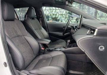 Toyota Corolla XII TS Kombi Facelifting 1.8 Hybrid 140KM 2023 Toyota Corolla Corolla Style FV23 Salon PL Serwis ASO Bezwypadkowy 1, zdjęcie 24